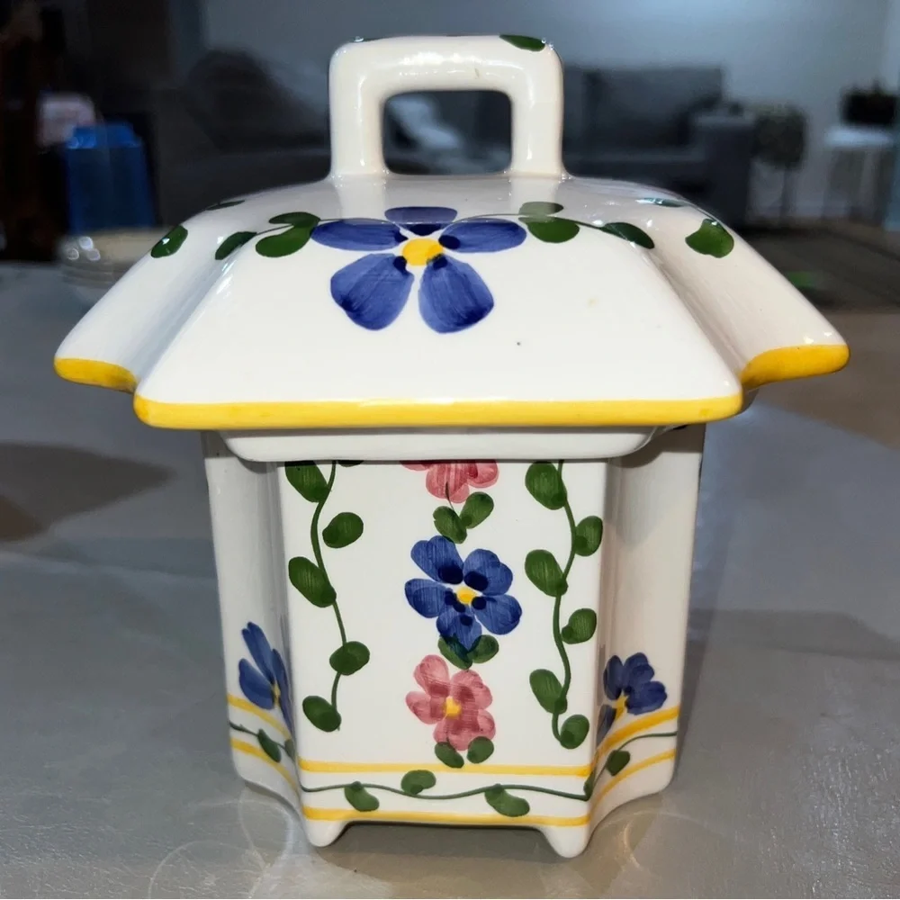 Casafina canister